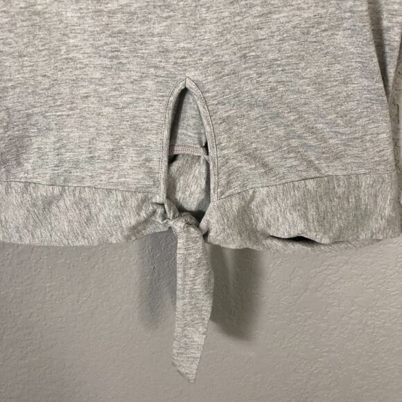 Frayed Jeans Women's Large Romi Twist Front Top - Picture 5 of 8